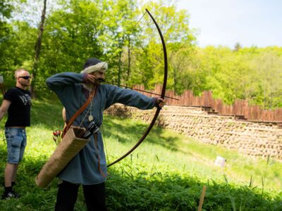III Turniej Łuczniczy na Wałach Królewskich i Majówka 2024
